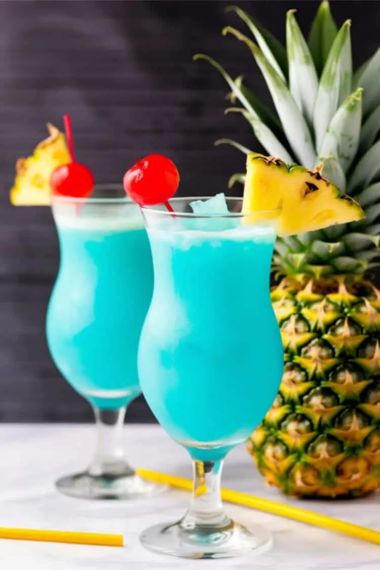 36 Delicious Fruity Cocktails Mix That Drink