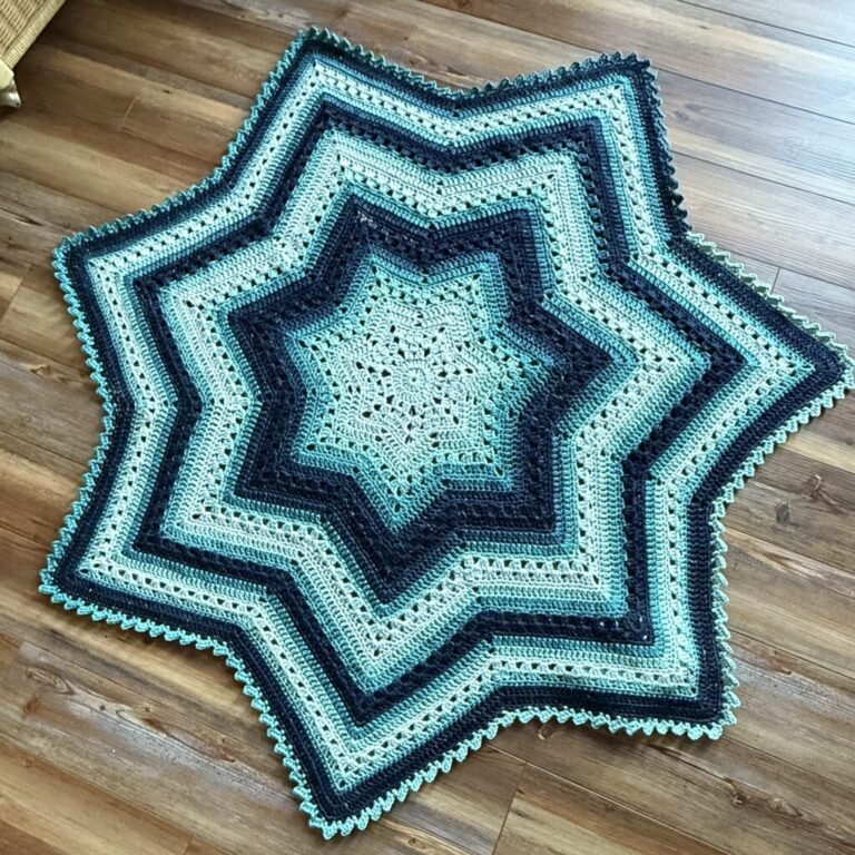 6 Day Star Blanket For Juniper Moon Farm Betty McKnit