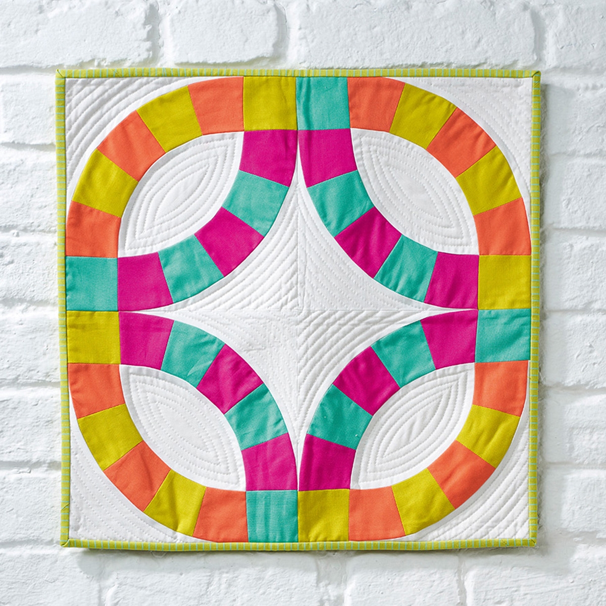 A Beginner s Guide To Making A Double Wedding Ring Quilt Gathered A Beginner s Guide To Making A Double Wedding Ring Quilt Gathered