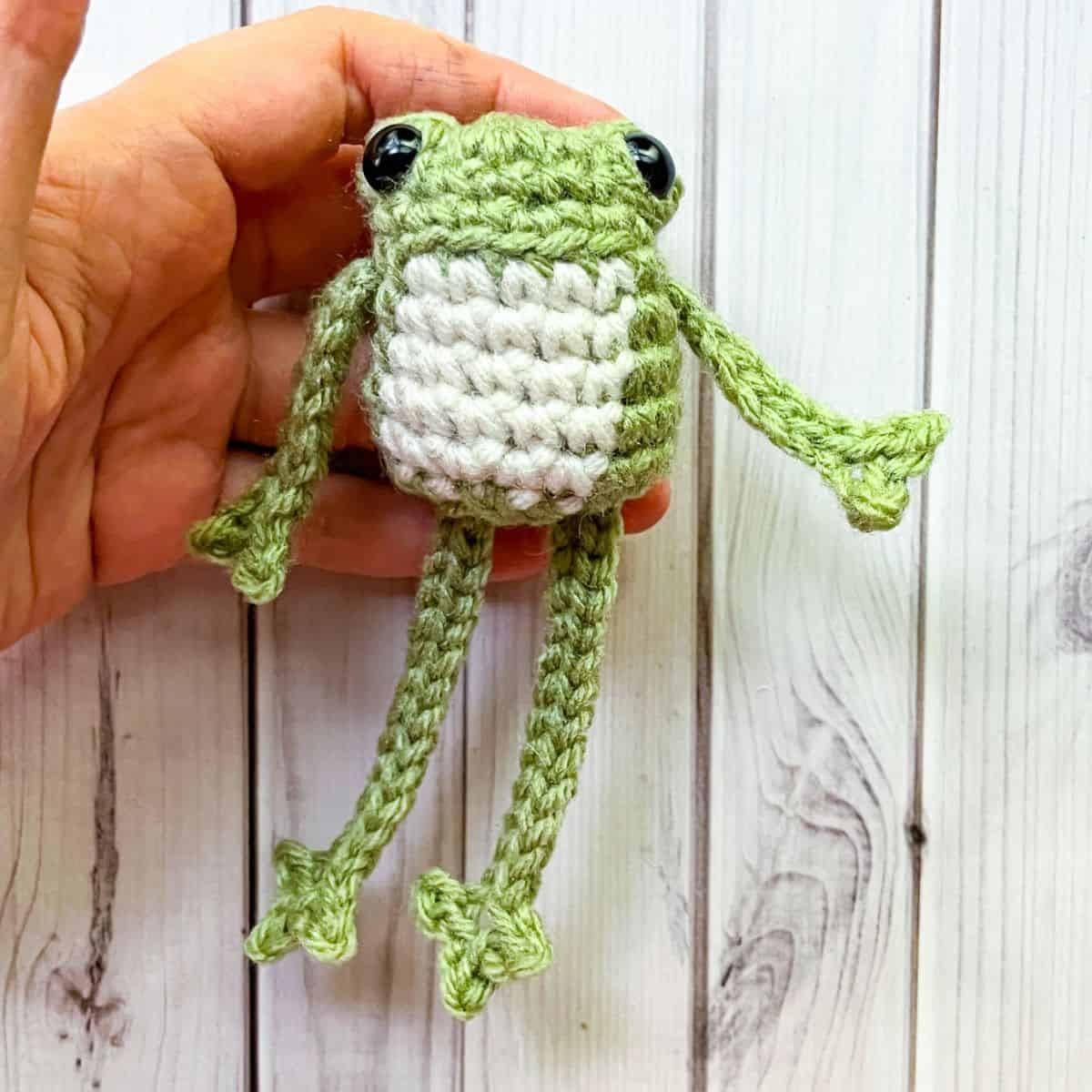 Crochet Frog Pattern Thecaffeinatedsnail Crochet Frog Pattern Thecaffeinatedsnail