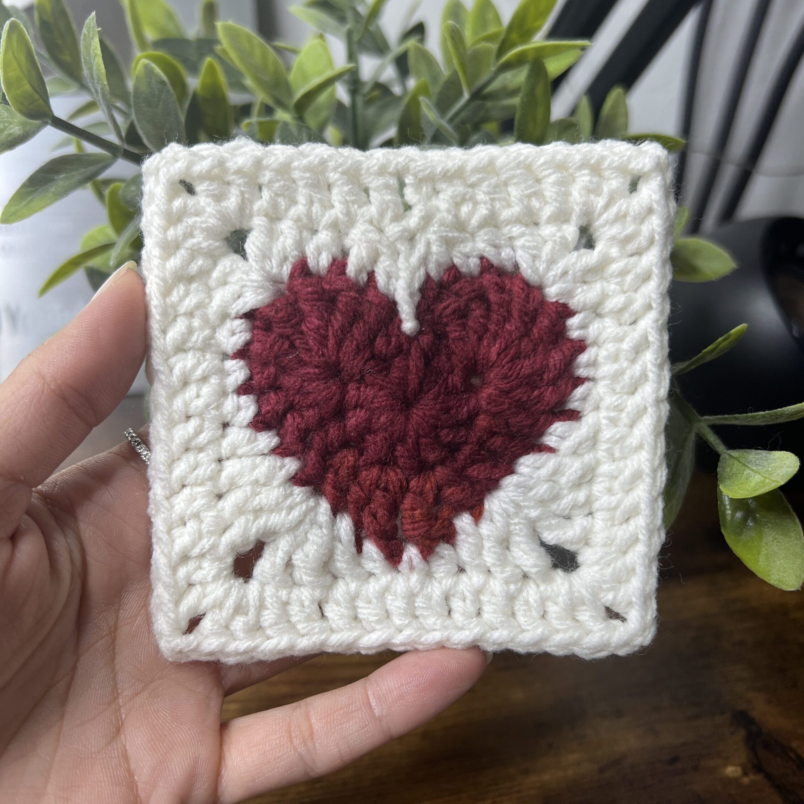 Crochet Heart Granny Square Free Pattern Tutorial Crochet Heart Granny Square Free Pattern Tutorial