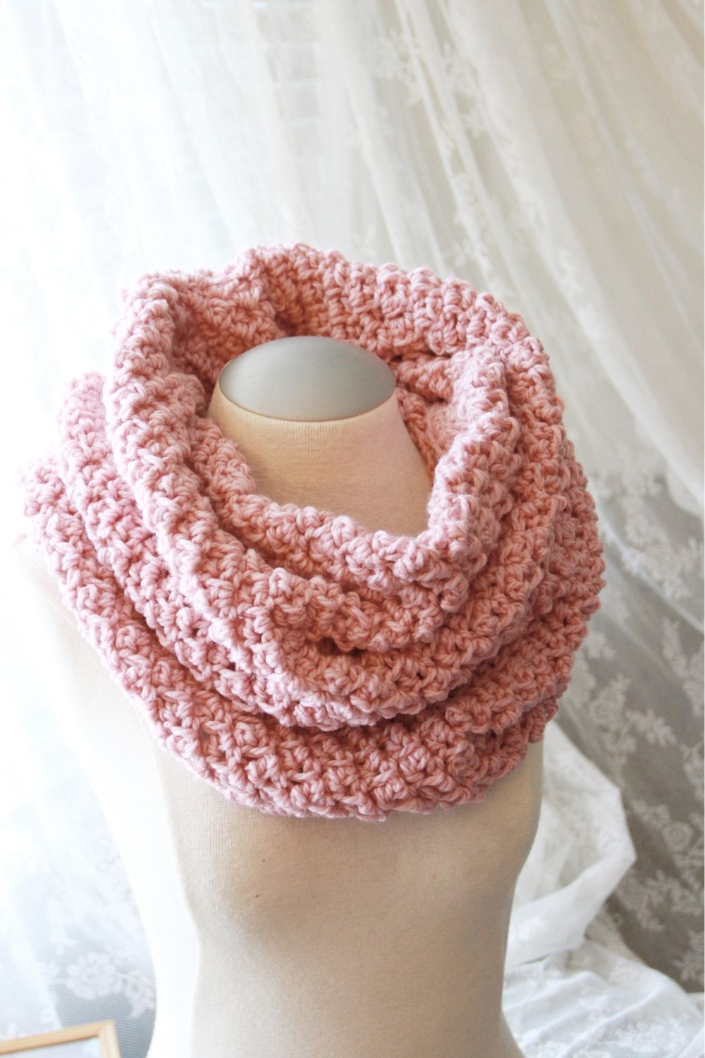 Free And Easy Crochet Cowl Pattern The Cumberland Pretty Darn Adorable Free And Easy Crochet Cowl Pattern The Cumberland Pretty Darn Adorable