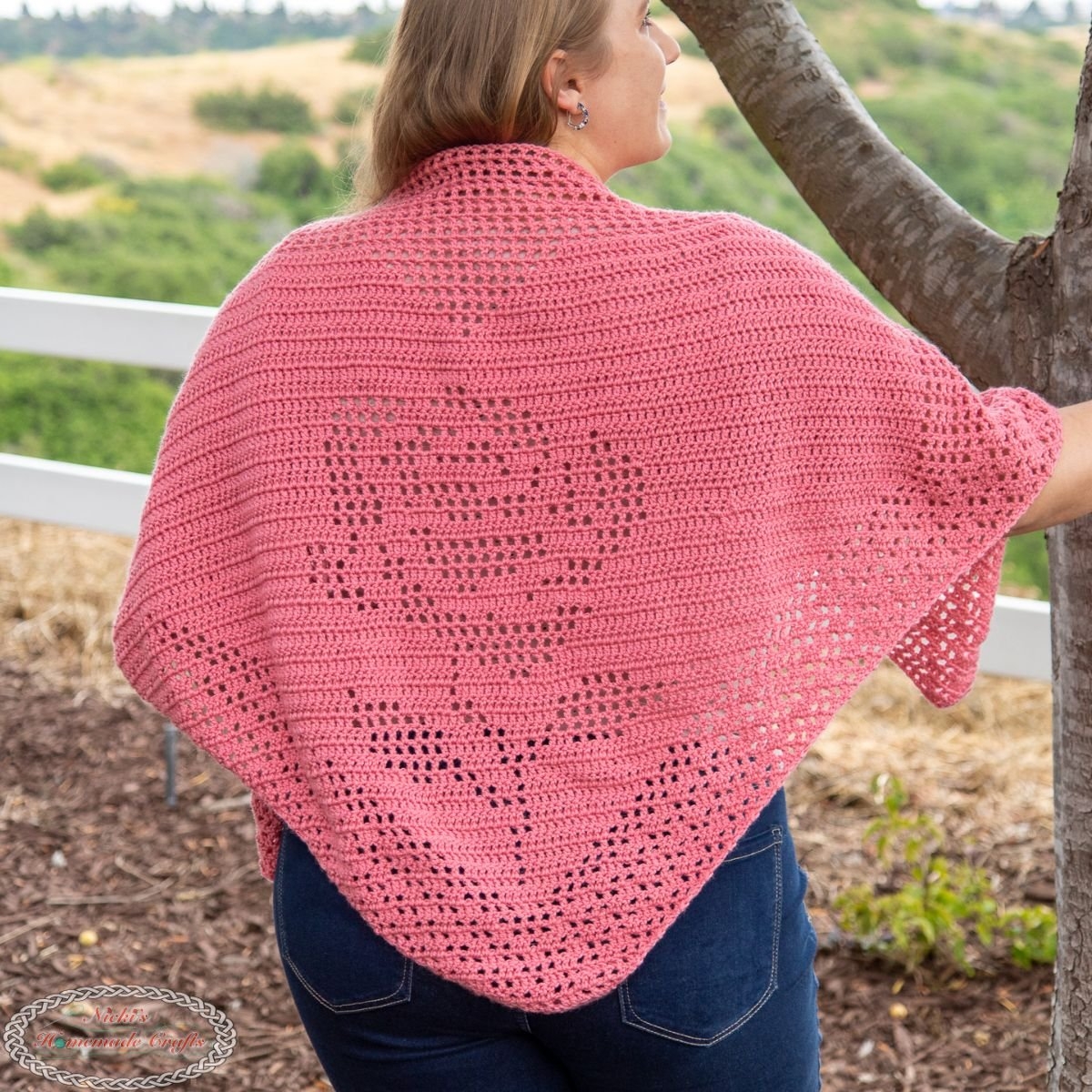 Free Rose Filet Crochet Shawl Pattern Nicki s Homemade Crafts Free Rose Filet Crochet Shawl Pattern Nicki s Homemade Crafts