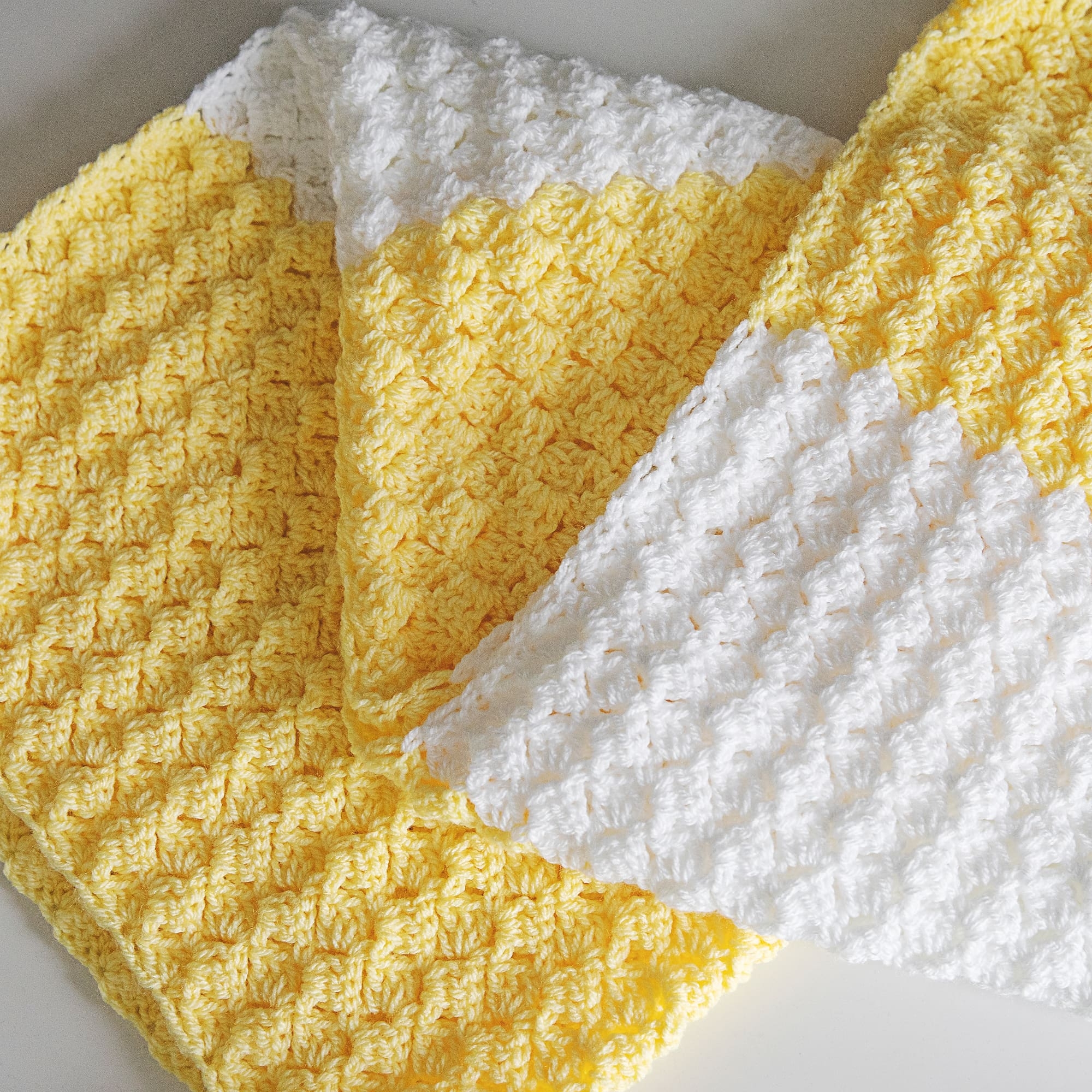 How To Crochet A Baby Blanket How To Crochet A Baby Blanket