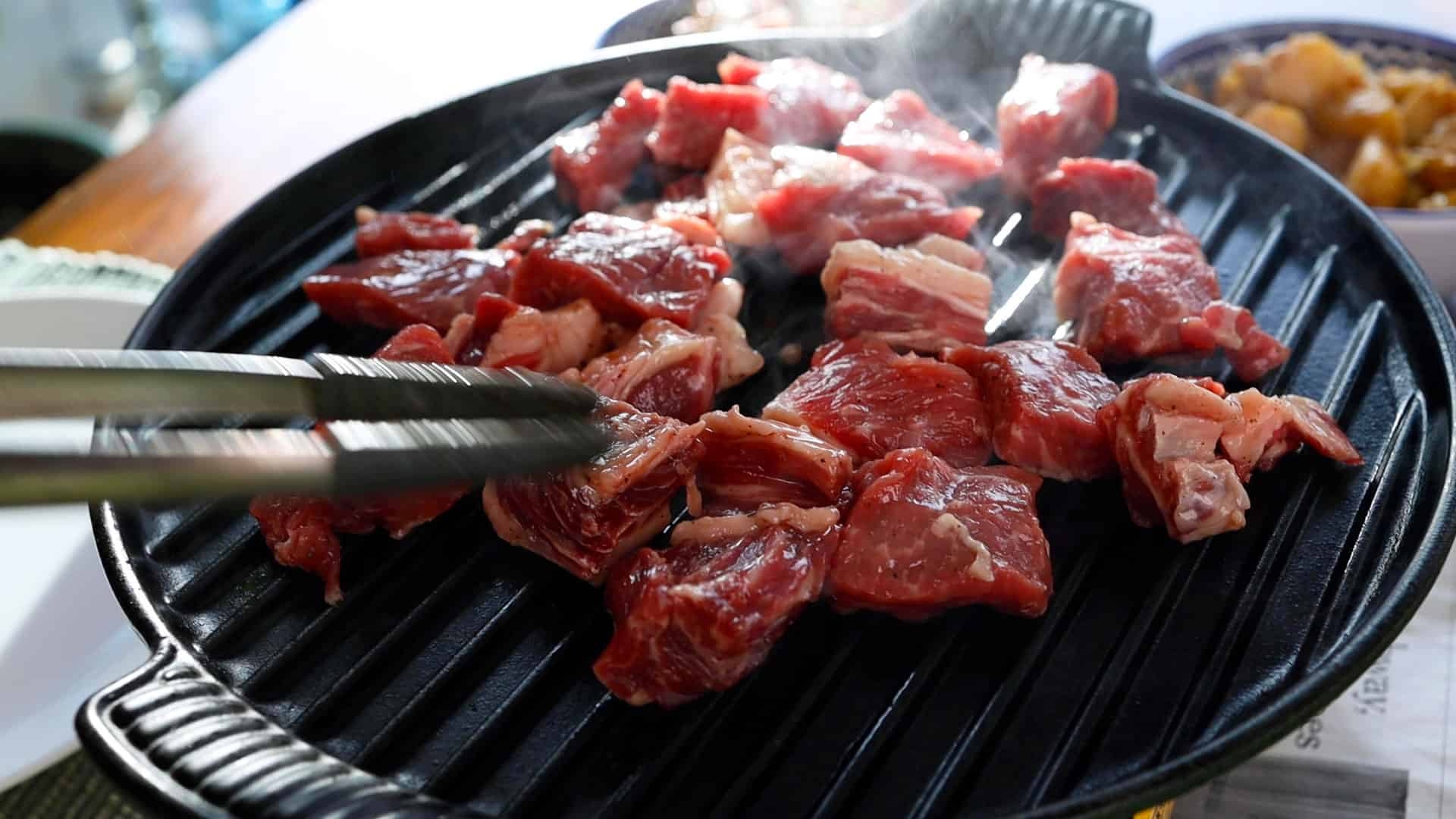 Korean style Grilled Beef BBQ Soegogi gui Recipe By Maangchi Korean style Grilled Beef BBQ Soegogi gui Recipe By Maangchi