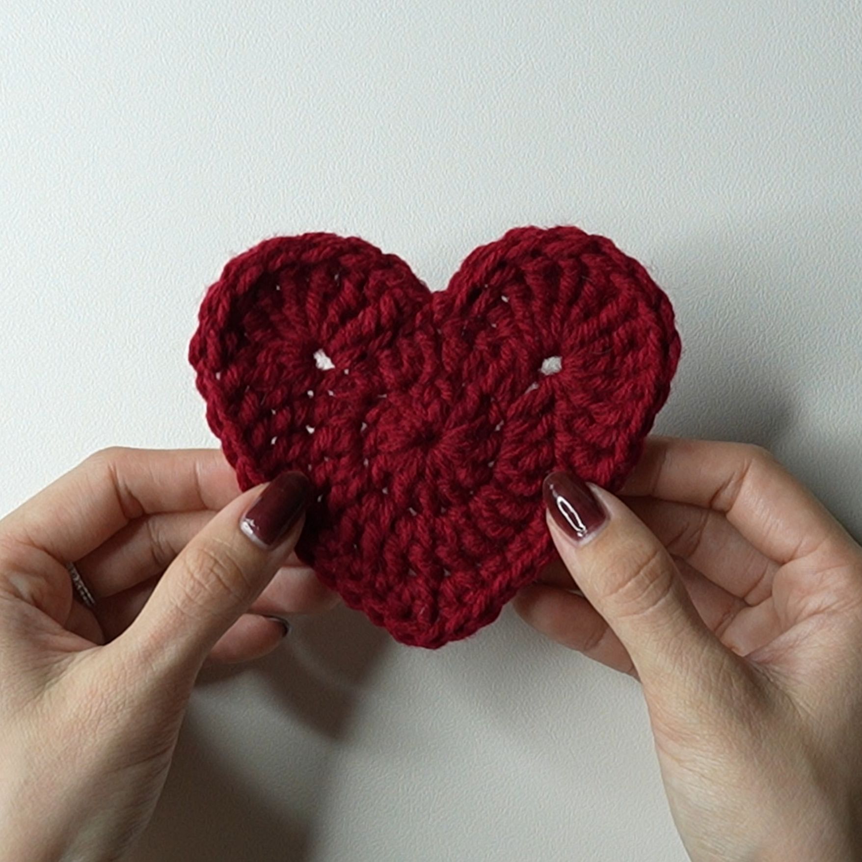 Large Crochet Heart Appliqu Free Pattern Video Tutorial Large Crochet Heart Appliqu Free Pattern Video Tutorial