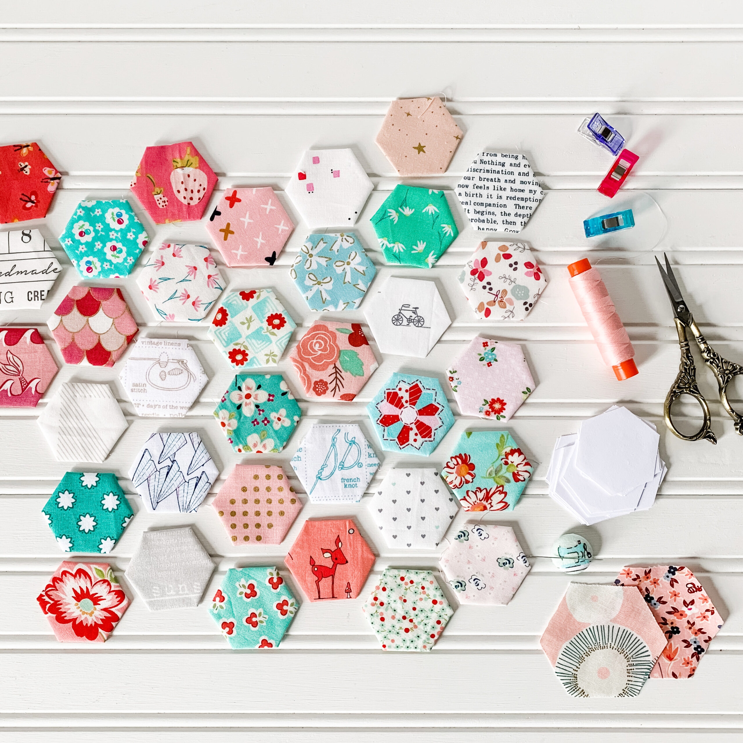 Learn To Sew English Paper Piecing Hexagons With Confidence Clover Violet Learn To Sew English Paper Piecing Hexagons With Confidence Clover Violet