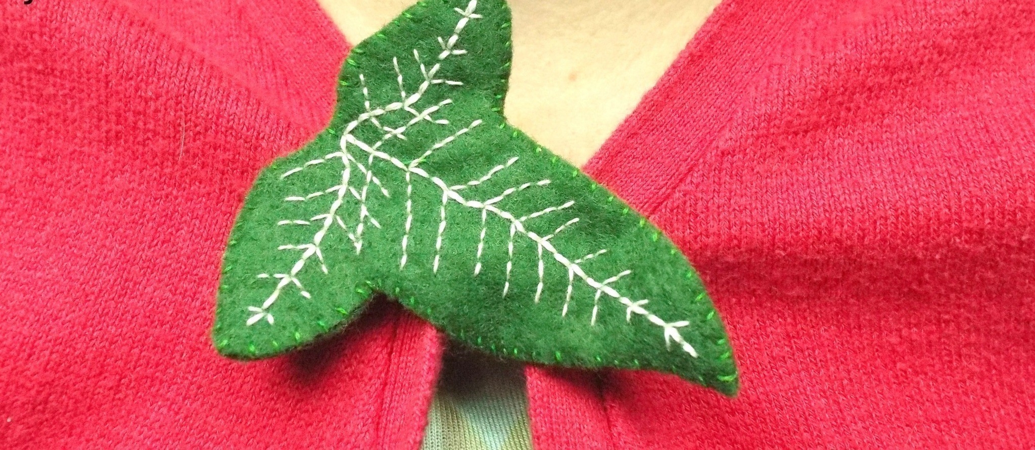 Lord Of The Rings Leave Cloak Clasp Brooch How To Make A Fabric Brooch Needlework On Cut Out Keep Lord Of The Rings Leave Cloak Clasp Brooch How To Make A Fabric Brooch Needlework On Cut Out Keep
