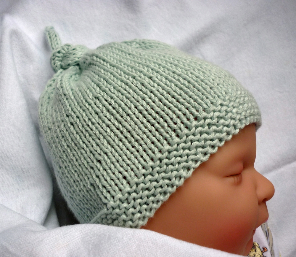 Mack And Mabel Free Knitting Pattern Baby Hat With Top Knot Mack And Mabel Free Knitting Pattern Baby Hat With Top Knot