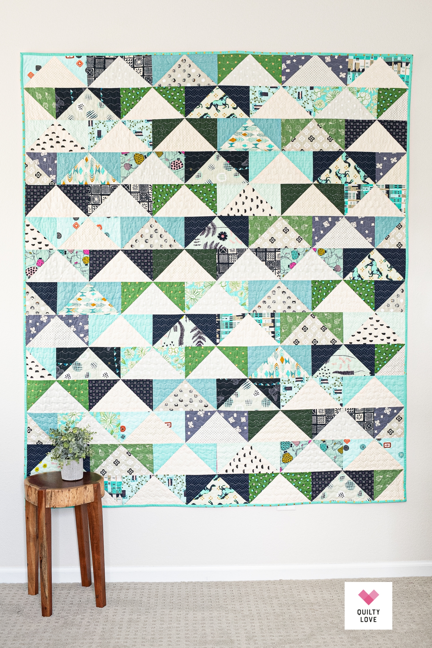 Scrappy Patchwork Flying Geese Quilt A Stash Buster Quilty Love Scrappy Patchwork Flying Geese Quilt A Stash Buster Quilty Love