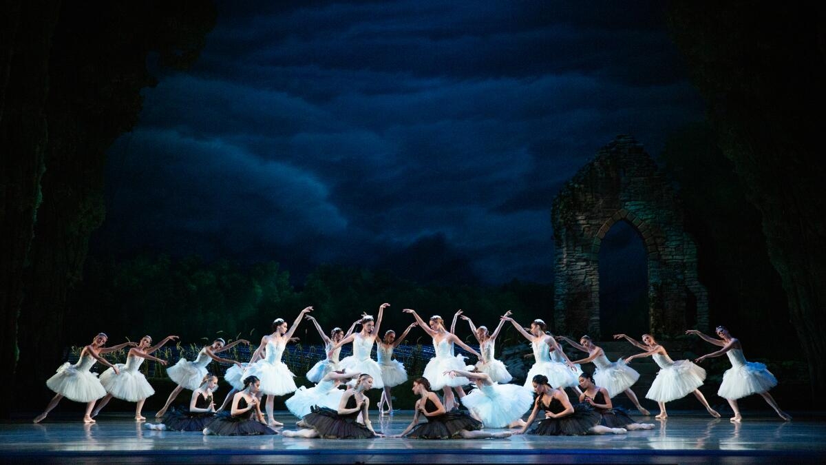 Swan Lake Balanchine And Alma Deutscher A Dance Superbloom Los Angeles Times