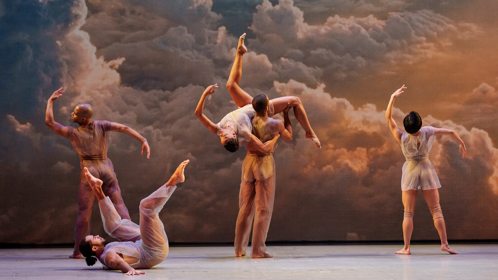 Two Alvin Ailey Productions Head For The Light The New York Times Two Alvin Ailey Productions Head For The Light The New York Times